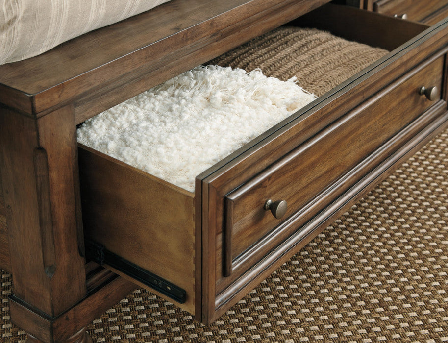 Flynnter Panel Bed with Storage