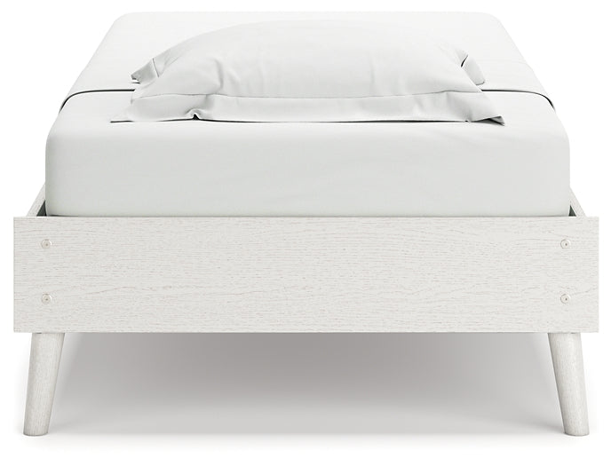 Aprilyn  Platform Bed