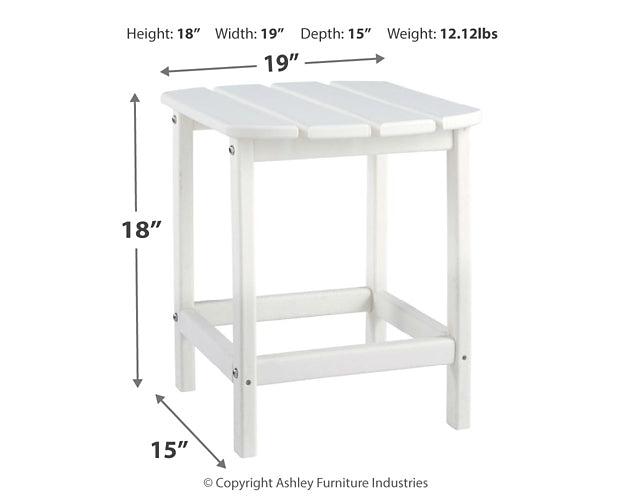 Sundown Treasure Outdoor Chair with End Table