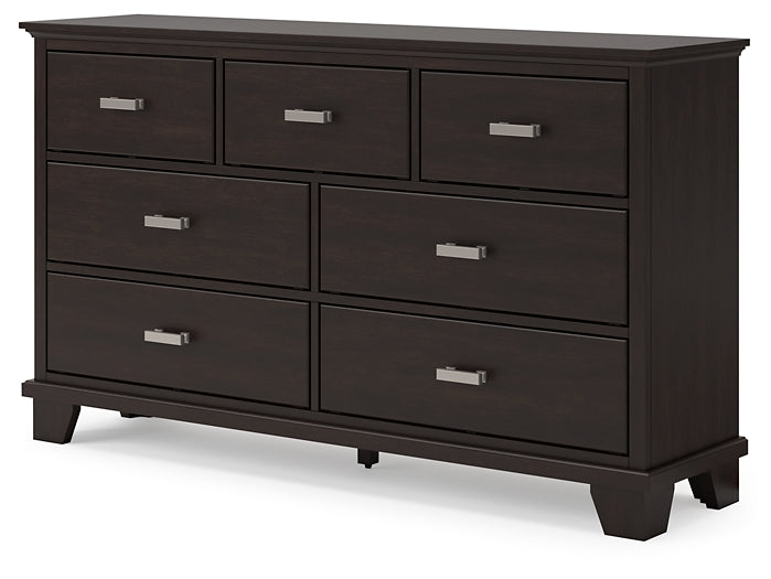 Covetown Full Panel Bed with Dresser