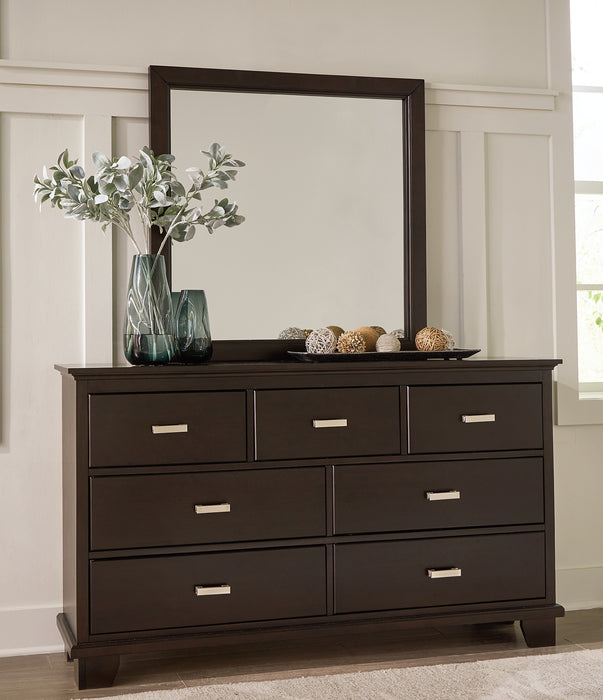 Covetown King Panel Bed with Mirrored Dresser, Chest and 2 Nightstands