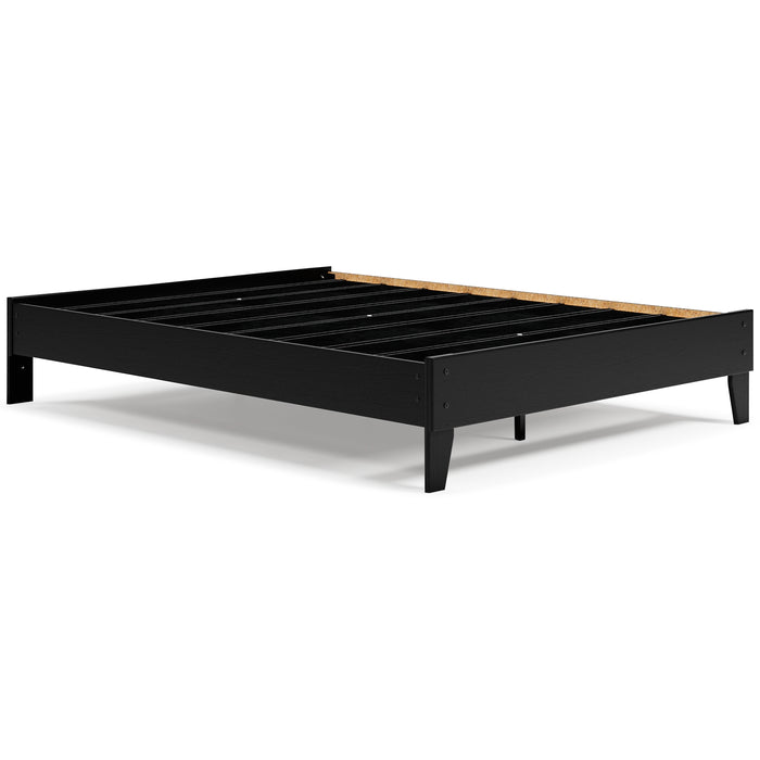 Finch Queen Platform Bed with 2 Nightstands