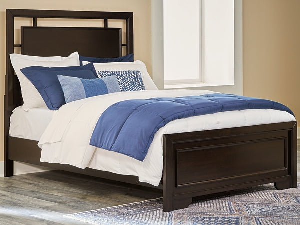 Covetown Full Panel Bed with Mirrored Dresser, Chest and Nightstand