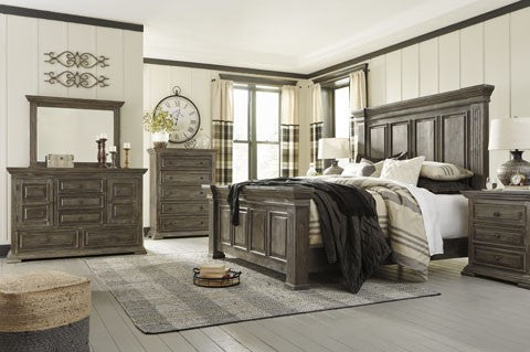 Wyndahl Queen Panel Bed, Dresser & Mirror