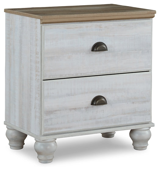 Haven Bay Queen Panel Bed with Mirrored Dresser and 2 Nightstands