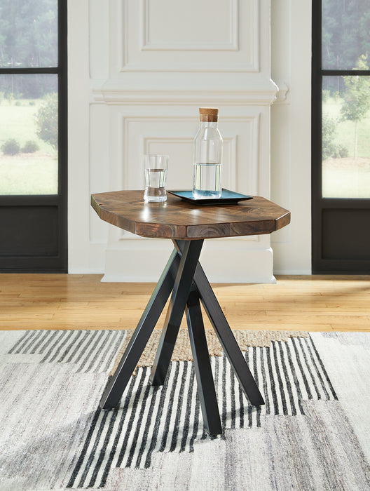 Haileeton Coffee Table with 2 End Tables